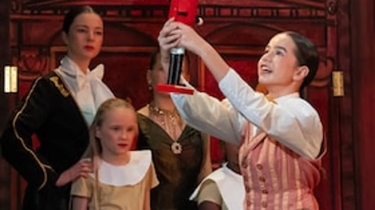 DER NUSSKNACKER - Ballettschule Balancé aus Erkner