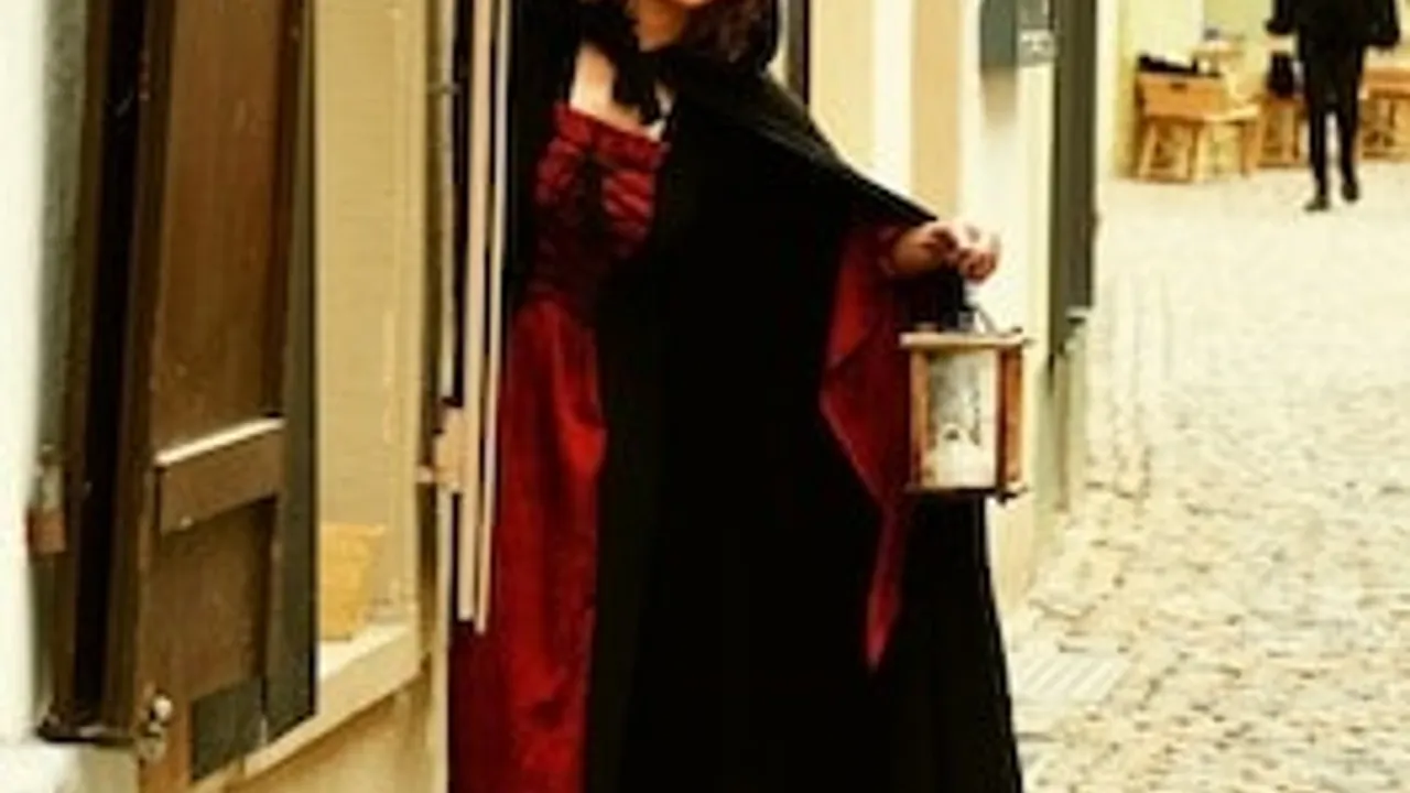 Historix-Tours: Hexen, Folter, Scheiterhaufen - Stadtführung mit Schauspieler*innen