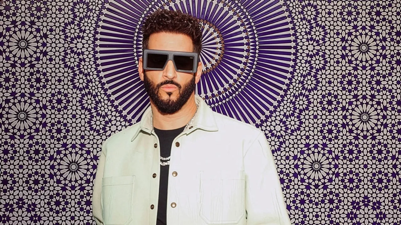 Jon B.