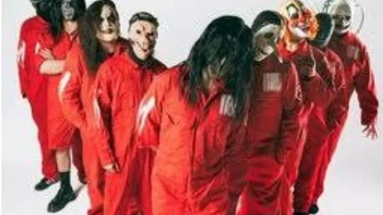 MAGGOTS