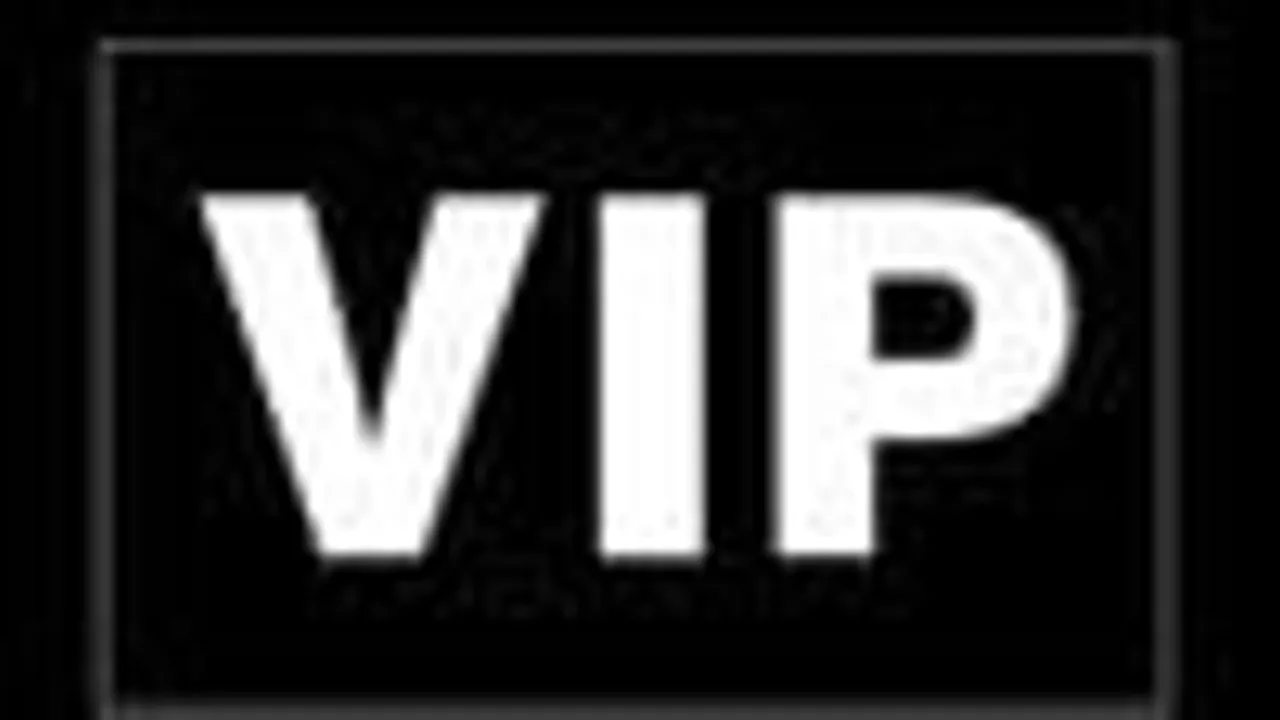 Ethan Regan: VIP Pre-Show Hang and Performance (NOT A Concert Ticket)