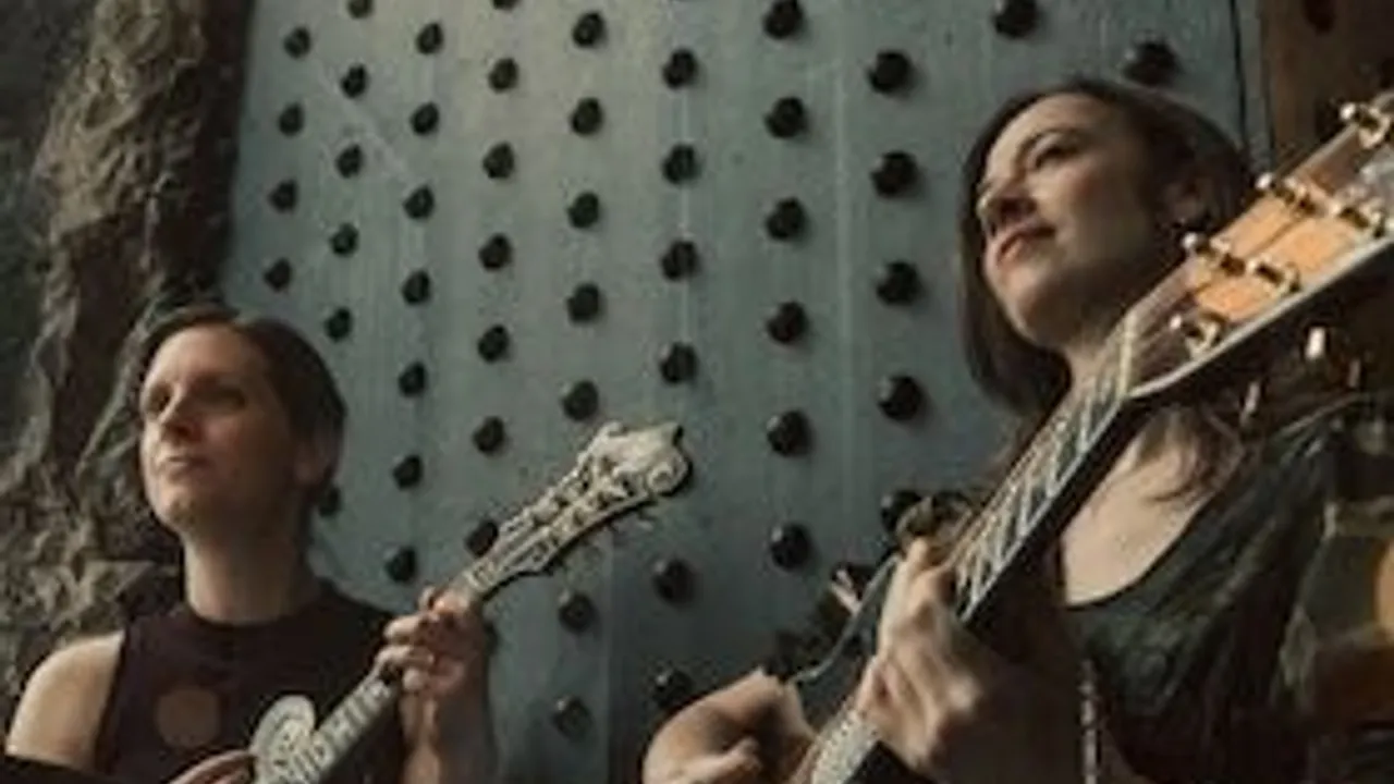 Jenn Butterworth & Laura-Beth Salter
