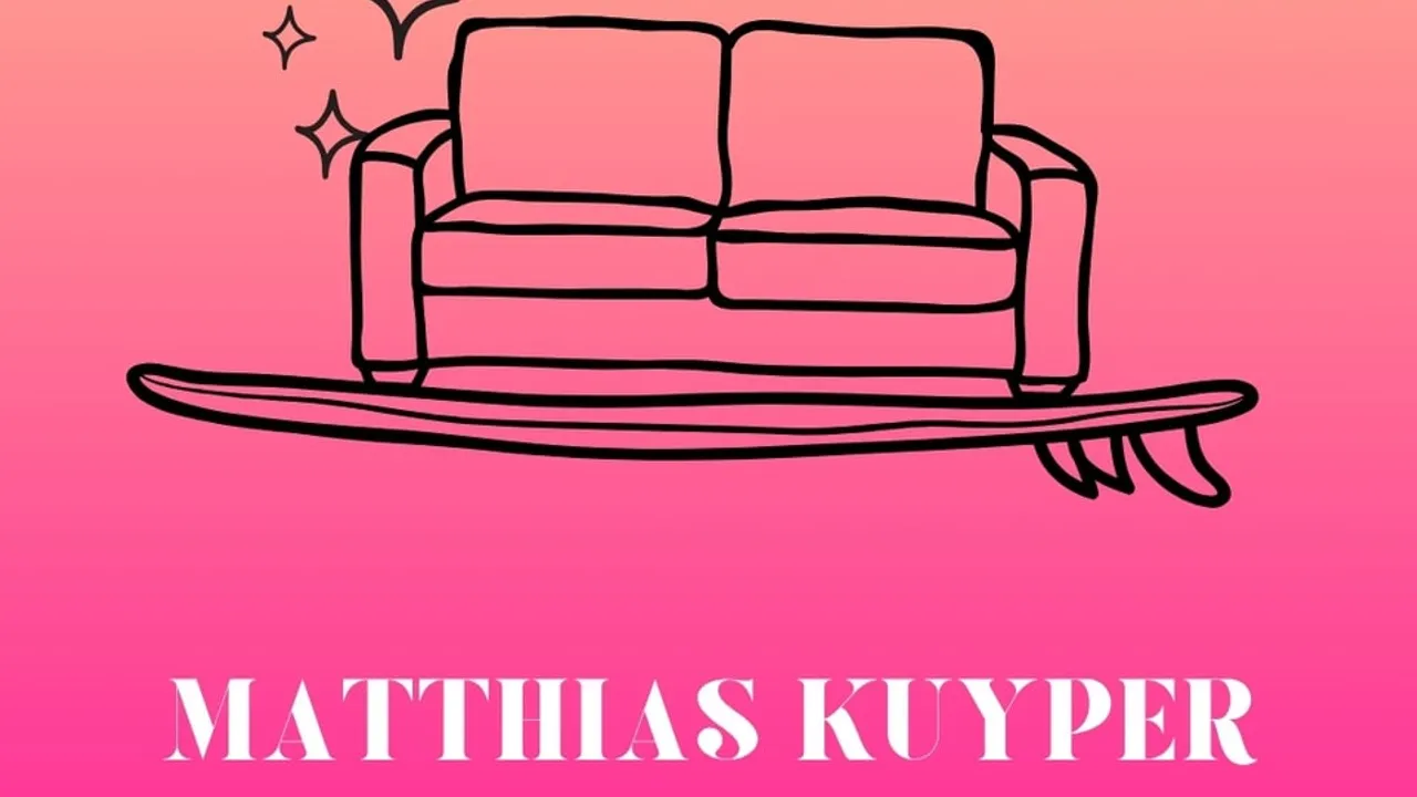 COUCH SURFING II