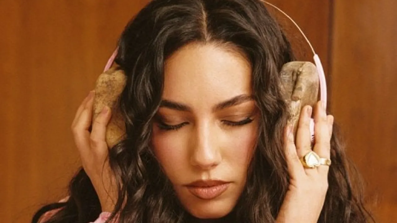 MARÍA JOSÉ LLERGO