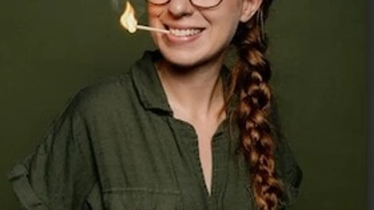 Sara Brandhuber - “A scheena Schmarrn!”