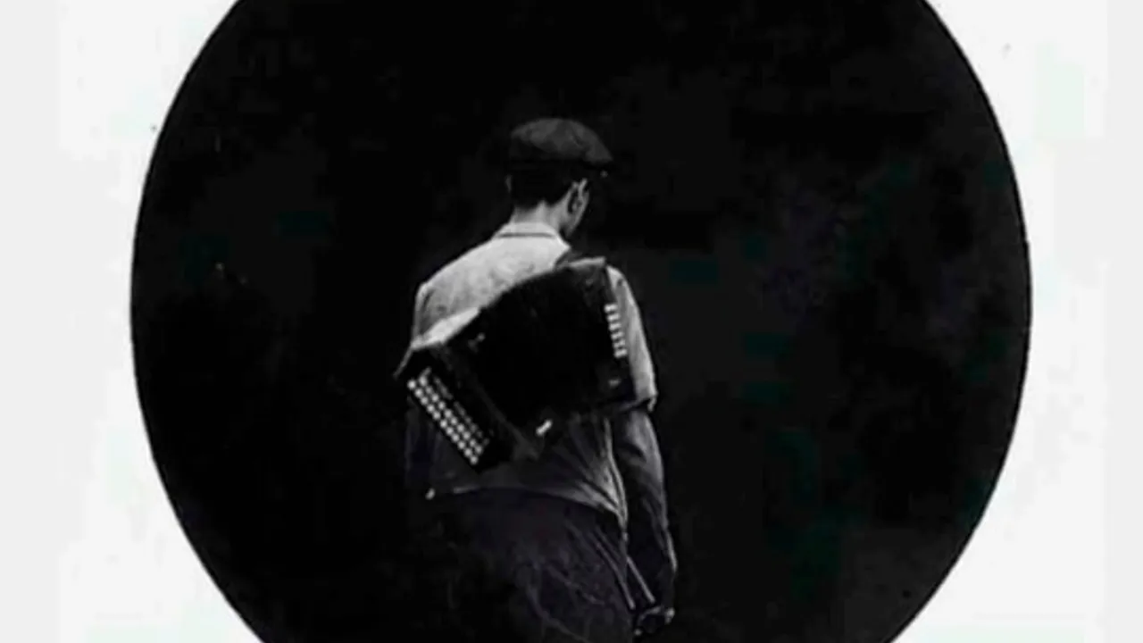 "Hauspoa & Tunela" (concierto y documental)