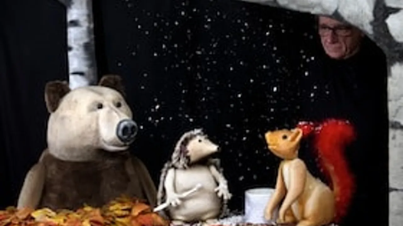 Herr Eichhorn und der erste Schnee - Kindertheater ab 4 Jahren
