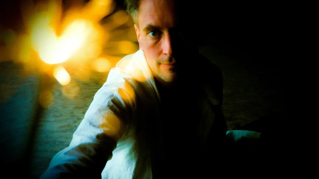 In the Round: Alabaster DePlume