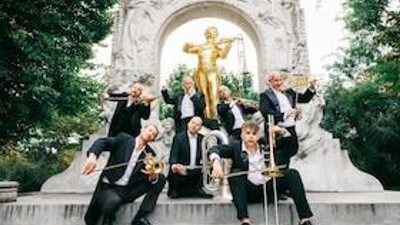 Mnozil Brass - Strau$$