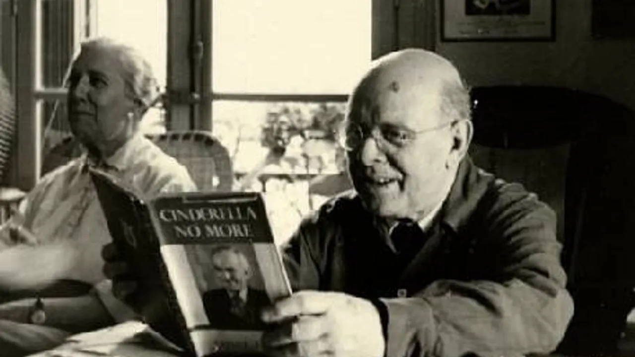 Signatura del llibre Pau Casals i la Spanish Refugee Aid