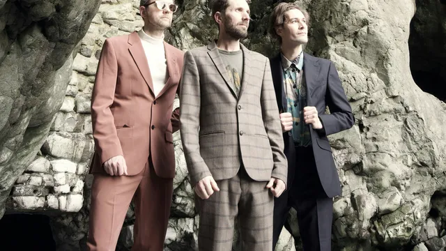 Stornoway: Live + Signing