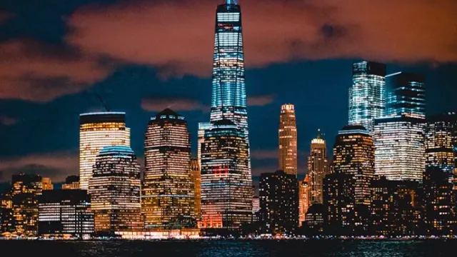 Dancing Under The Stars on The Hudson River!