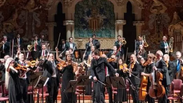 Festival de valsos i danses