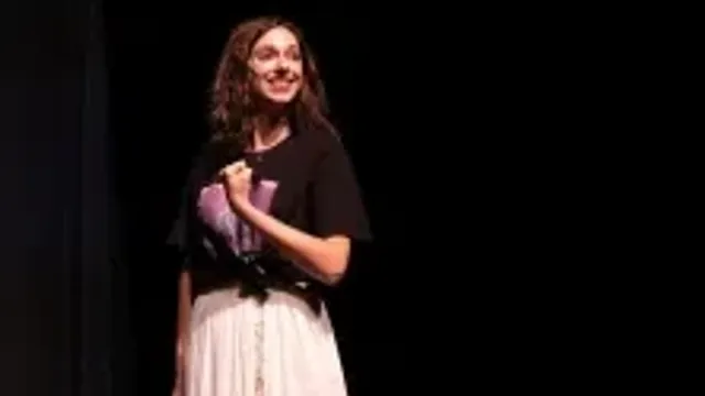 EGY ÉLETEM: KEMÉNY ZSÓFI ÉLETRAJZI STAND UP EST