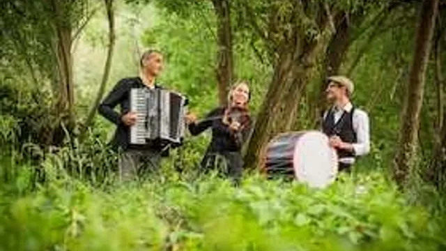 Balkan-Ball mit ZAKUSKA & Bettina Pinkert