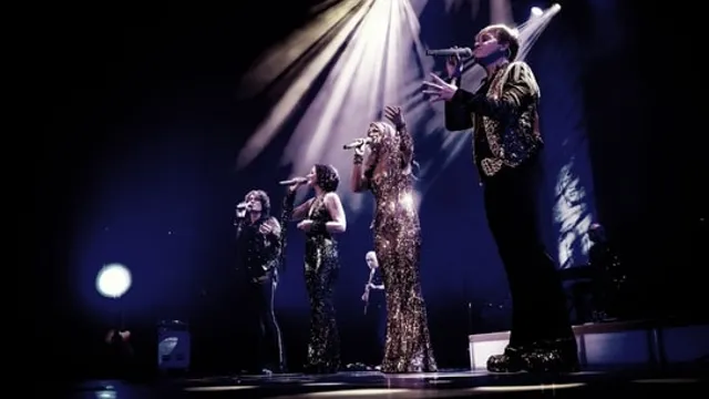 ABBA The new experience: "REVOLUTION"
