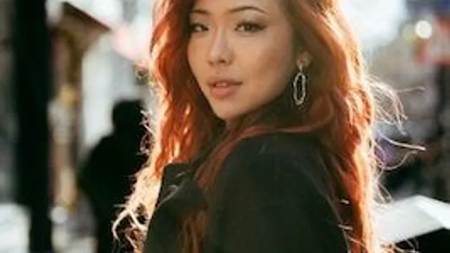 Junyan Chen