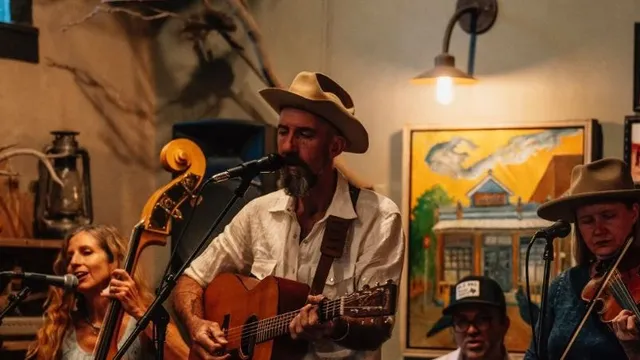 Bard Edrington V & The Blackbirds