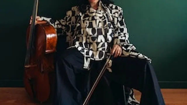 Nesrine Solo