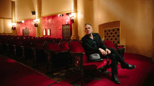 DAVE HAUSE & THE MERMAID