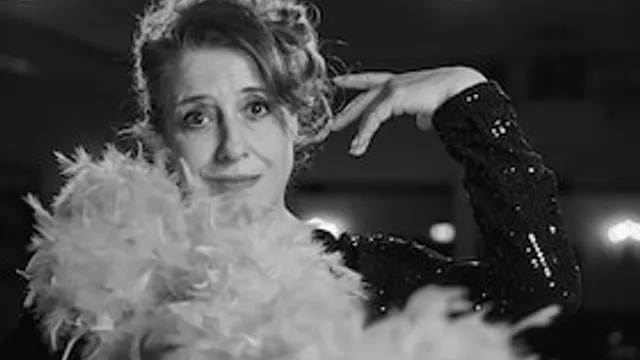 Luise Kinseher - MARY FROM BAVARY - Endlich SOLO!