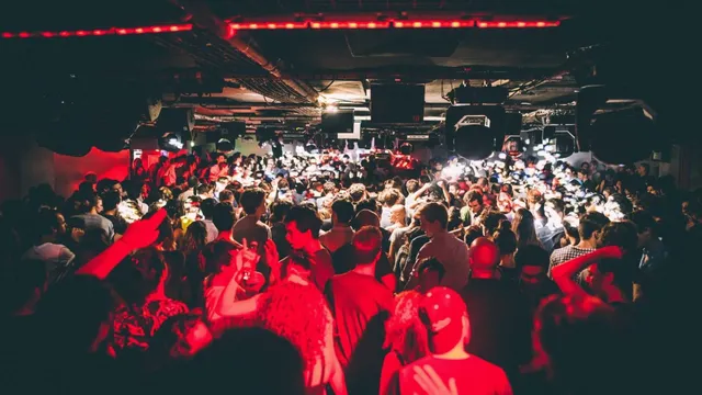 Le Rex Club reçoit une figure majeure de la musique électronique
