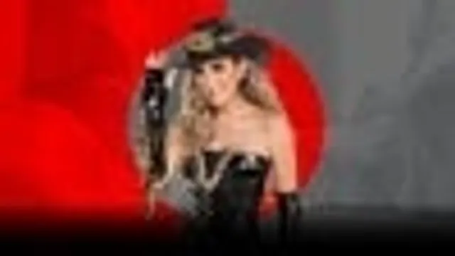 Mariana Ochoa "Amiga Tour"