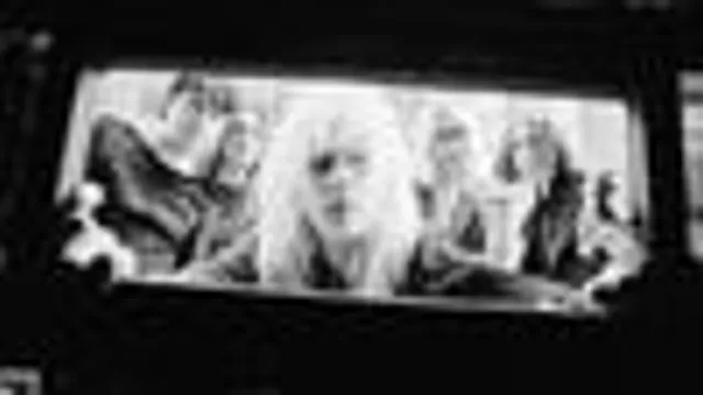 Devils Night: Starcrawler w/ The Paranoyds (18+)