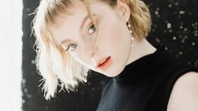 Stina Holmquist - live - „If All My Hopes Find Answers“ - Tour