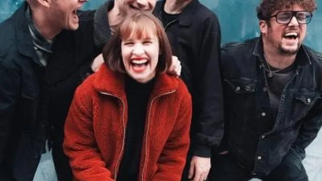 SKINNY LISTER vs. PET NEEDS + MAD DOG MCREA