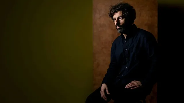 José González