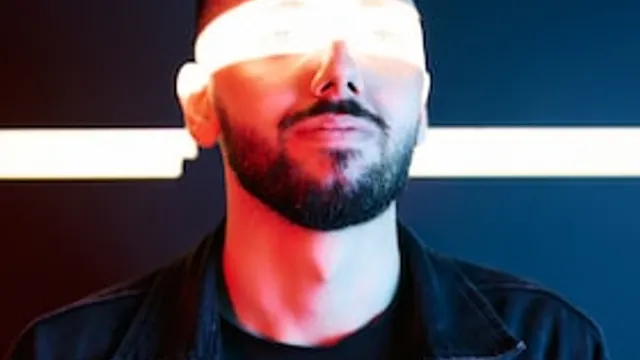 Timur Turga - Blind Date