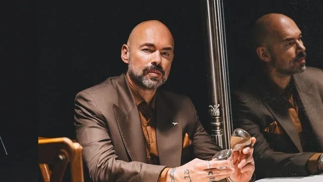 Santiago Cruz: Sigo En Pie Tour