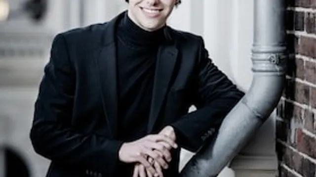 Nikola Meeuwsen | Klavier - Werke von Bach/Brahms, Schubert & Beethoven
