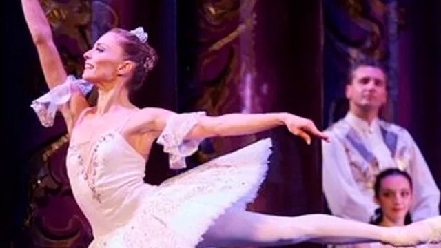 BALLET CLÁSICO INTERNACIONAL: "LA BELLA DURMIENTE"