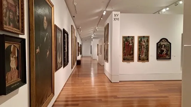 Visita guiada +55: "El museo y las pinturas de J.M. Sert"