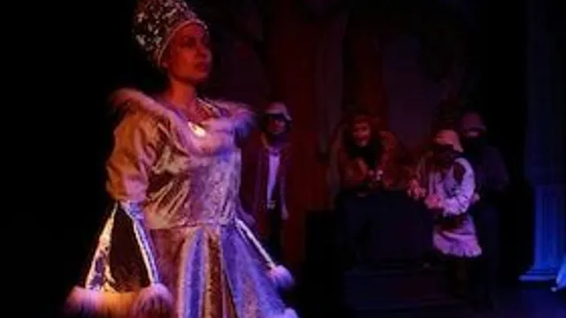 Die Schneekönigin (auf Russisch)