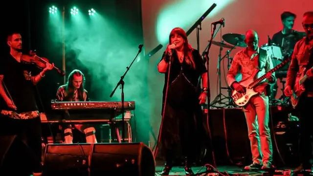 CURVED AIR: THE FAREWELL TOUR