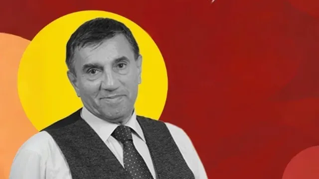 Üstün Dökmen ile 'Küçük Şeyler'