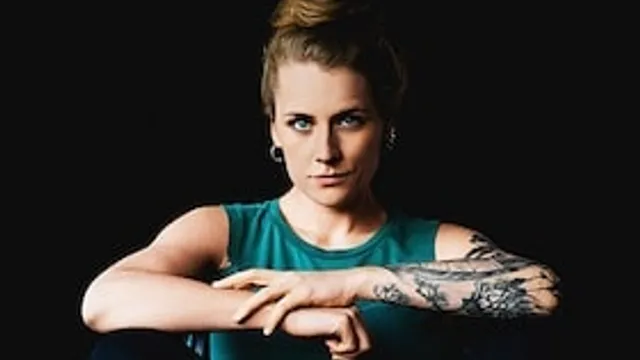 Laura Braun - Naturtrüb (Konzert)