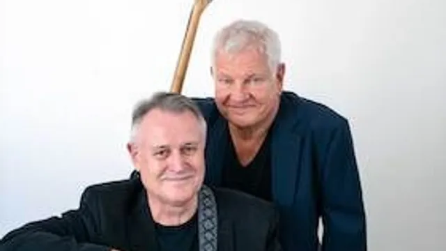 Ernst Mantel & Werner Koczwara - The Dark Side of the Huhn