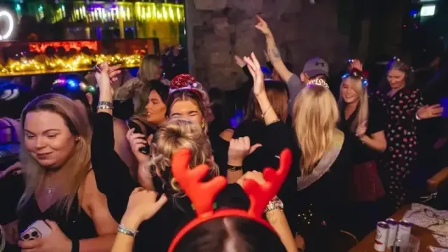 OLD SKOOL BINGO: WINTER FEST – Manchester