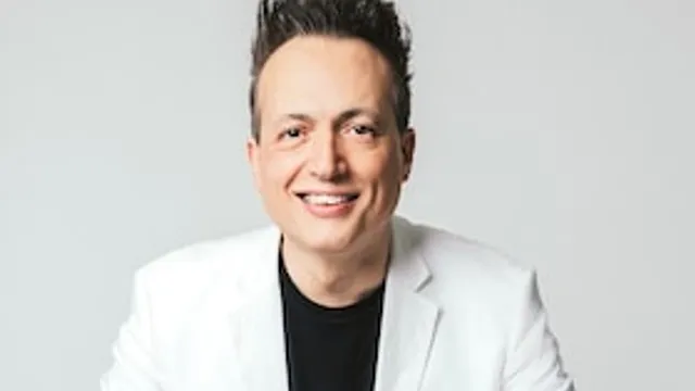 Generation XY: 80er, 90er & das Leben heute - Die Comedy Show mit Olaf Bossi