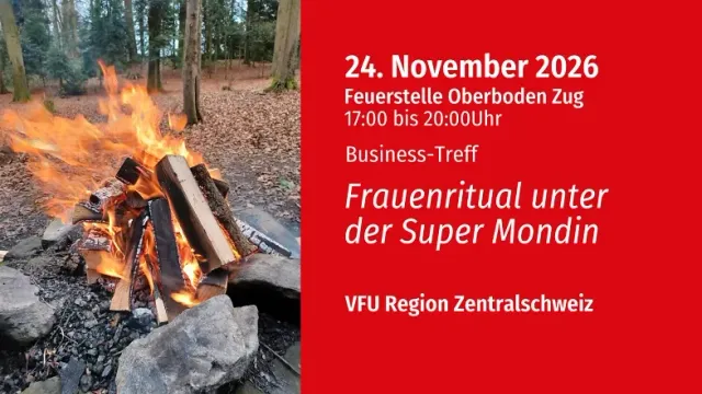 Frauenritual unter der Super Mondin