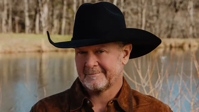 Tracy Lawrence w/ Parish County Line & Caiden Wallace