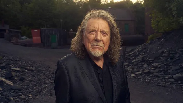 Robert Plant with Saving Grace and Suzi Dian, with Rosie Flores