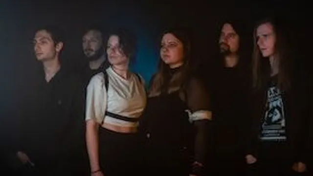 loKAlz: Nequendum + Skullrose