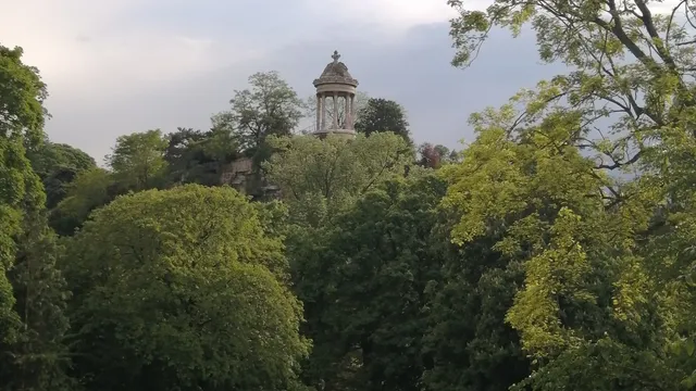 Visite guidée : Histoire des Buttes-Chaumont