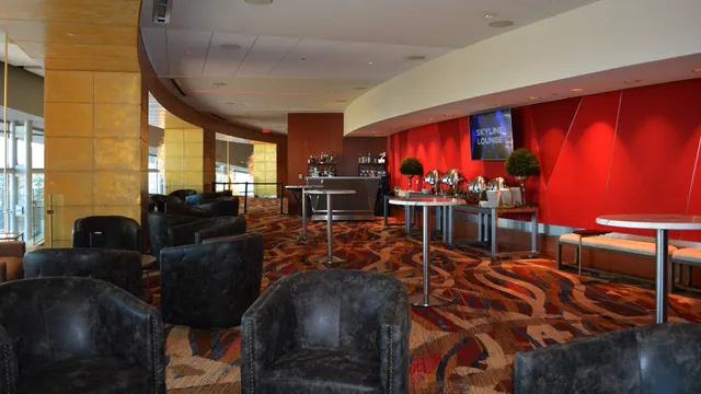 SKYLINE LOUNGE BRIT FLOYD