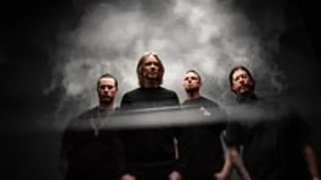 Alter Bridge - What Lies Within Tour